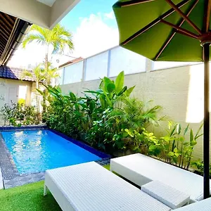 Frangipani , Seminyak (Bali) Indonesia